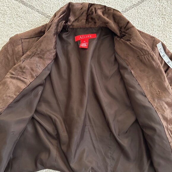 Brown Velvet Cropped Blazer Jacket Single Button Closure Sz 12 - Picture 7 of 8